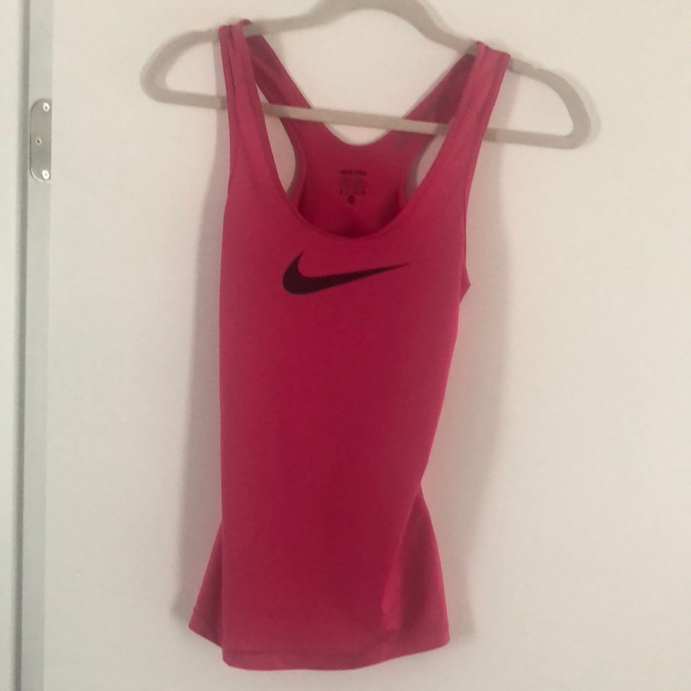 NIKE Tank